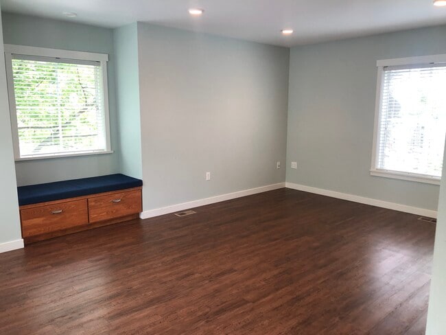 Photo - 805 NW Fisk St Unit 805