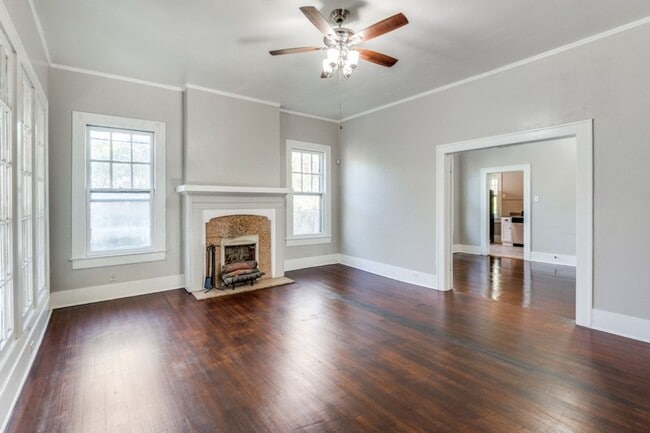 Photo - 2414 Park Row Ave