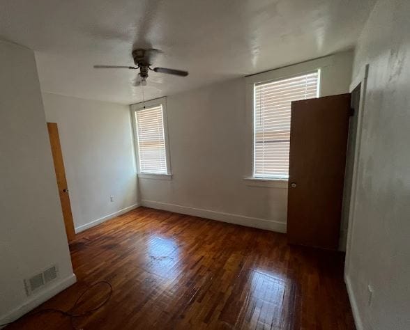 Photo - 1174 W King St