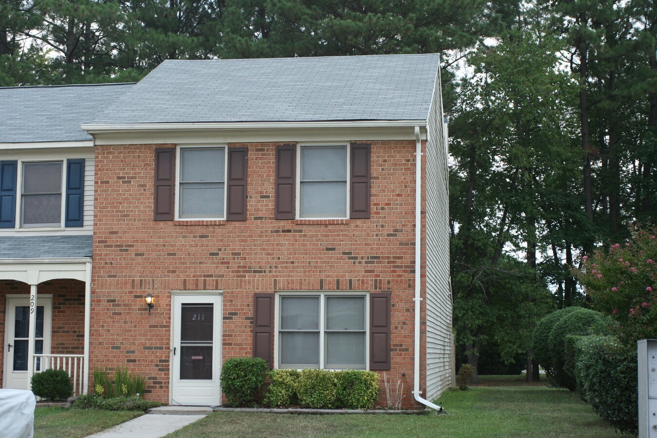 Great Townhouse in York Crossing - Great Townhouse in York Crossing