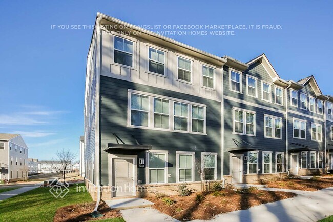 Photo - 8017 Roest Ln