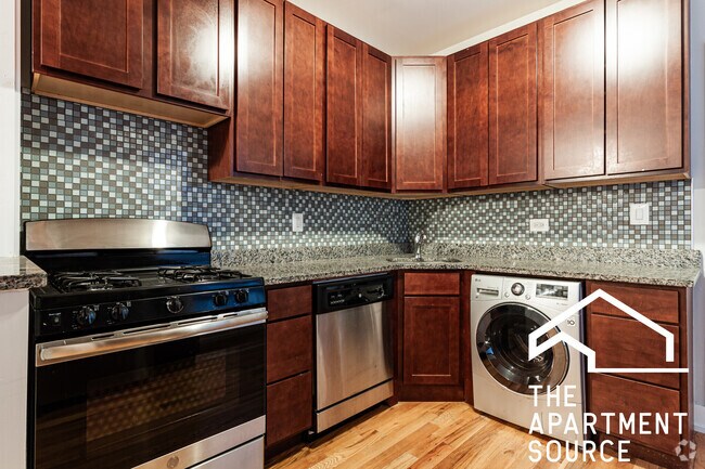 Building Photo - 3523 N Racine Ave Unit W3 Rental