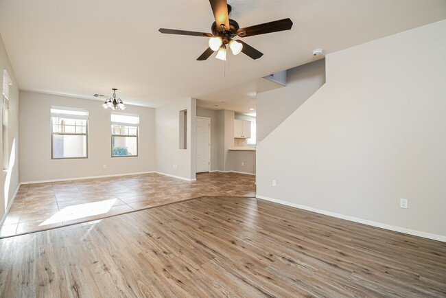 Photo - 3014 E Megan St