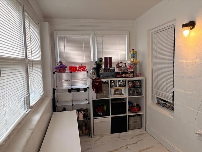 Photo - 1039 25th St