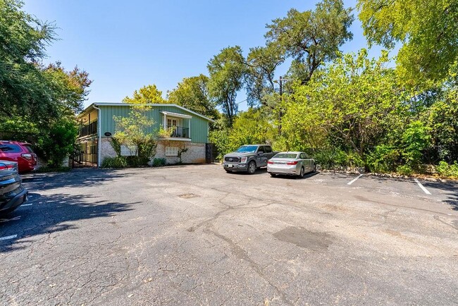 Photo - 1514 Forest Trail Unit 106