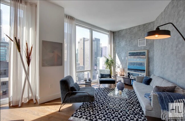 Building Photo - East 44th Street