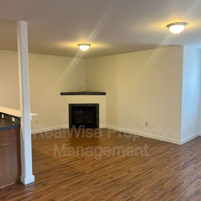 Photo - 1214 SW 27th St