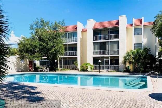 Photo - 634 NW 13th St Condo Unit 11