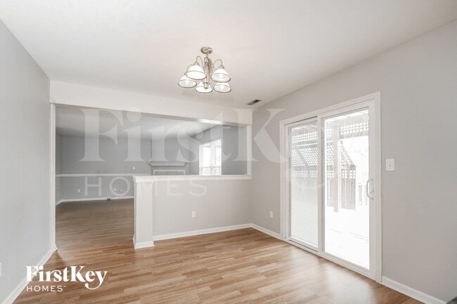 Photo - 10755 Trailwood Dr