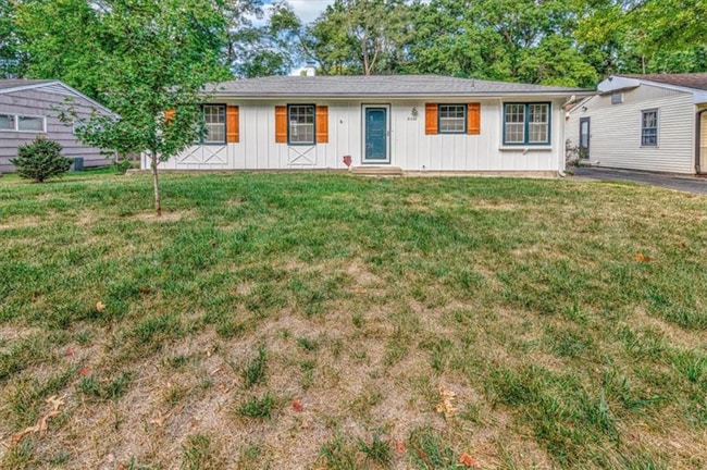 Photo - 8234 Madison Ave