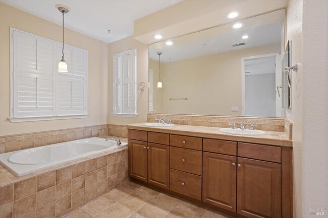 Photo - 1956 Cooper Dr