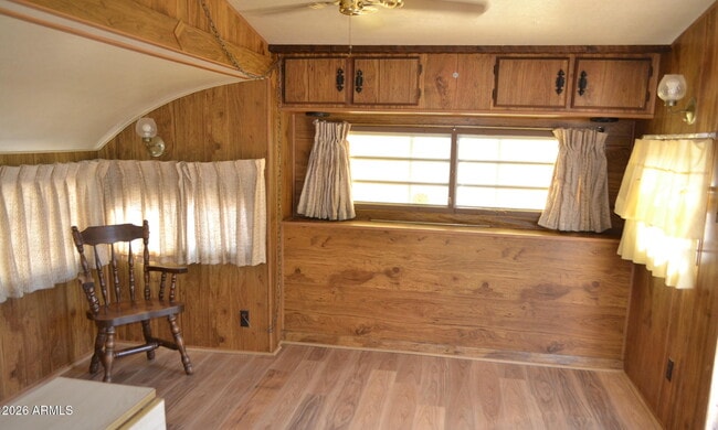 Photo - 2185 W Ohio St