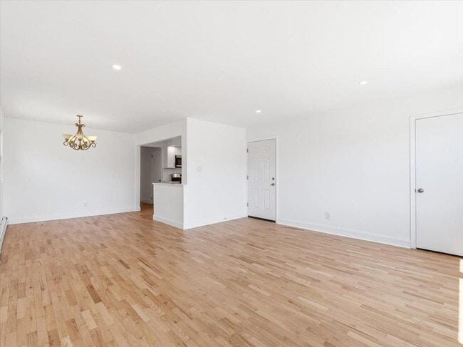 Photo - 137 John F. Kennedy Blvd Unit 2