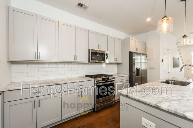 Photo - 50 Sans Souci St