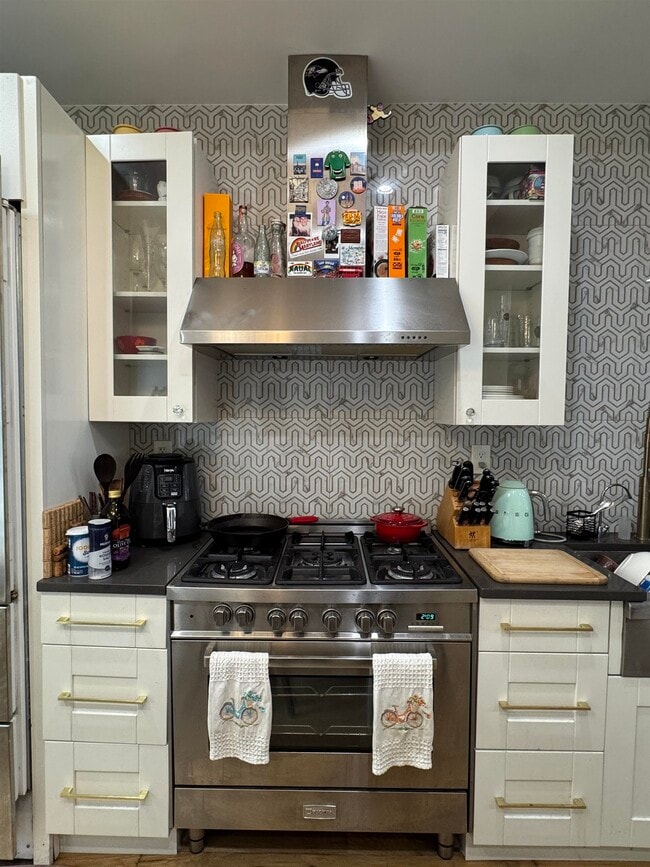 Photo - 164 Harrison Ave