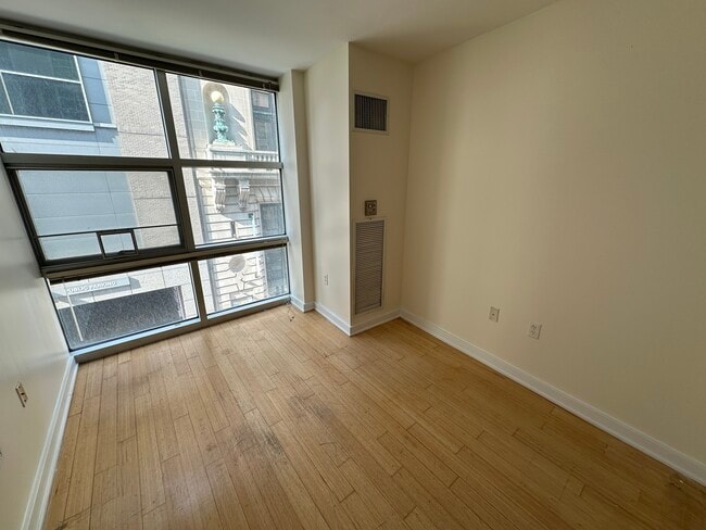 Building Photo - 5 Boylston Pl Rental