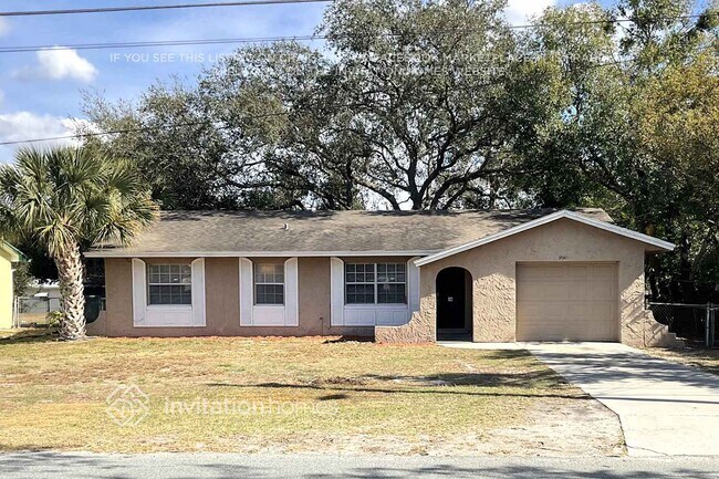 Building Photo - 990 Vincent Dr