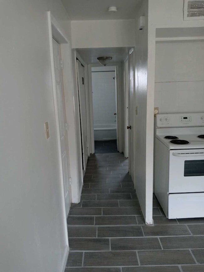 Photo - 1821 Alcoy Rd Unit 3