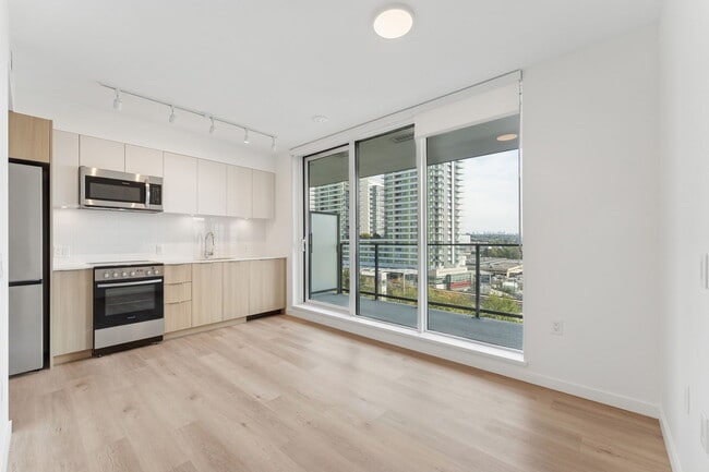 Photo - SIGNAL at Marine Gateway