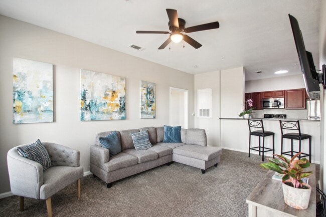 Photo - Flats at MacArthur