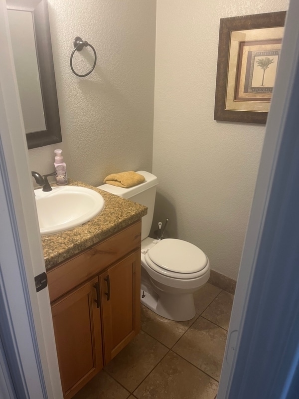 Photo - 4735 Nelson St