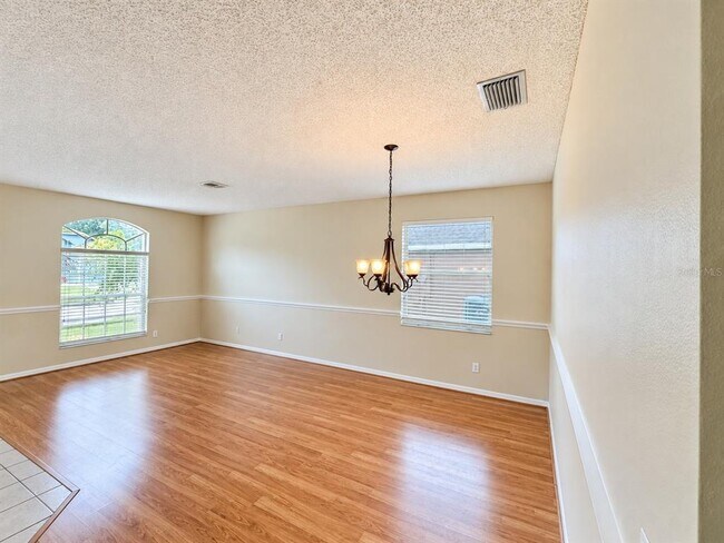 1109 Royal St George Dr