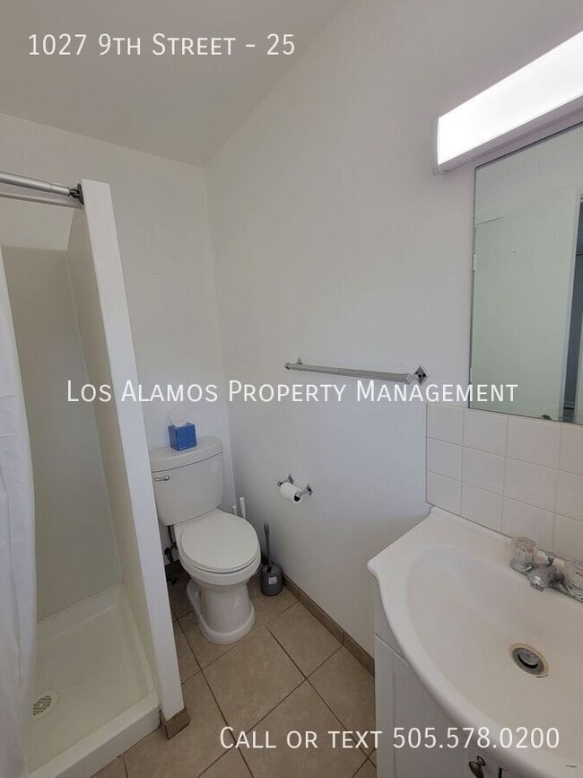 Photo - 1027 9th St Unidad 25