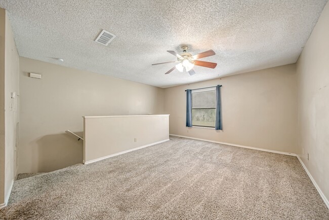 Photo - 2501 Gulf Fwy Unit 256D