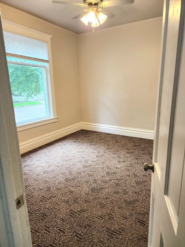 Photo - Birch St Duplex Unit Lower