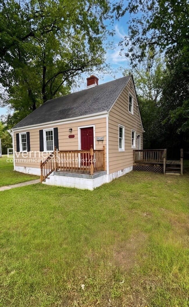 4423 Eanes Ln