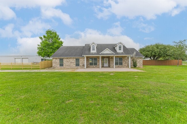 Photo - 15320 Mound Rd
