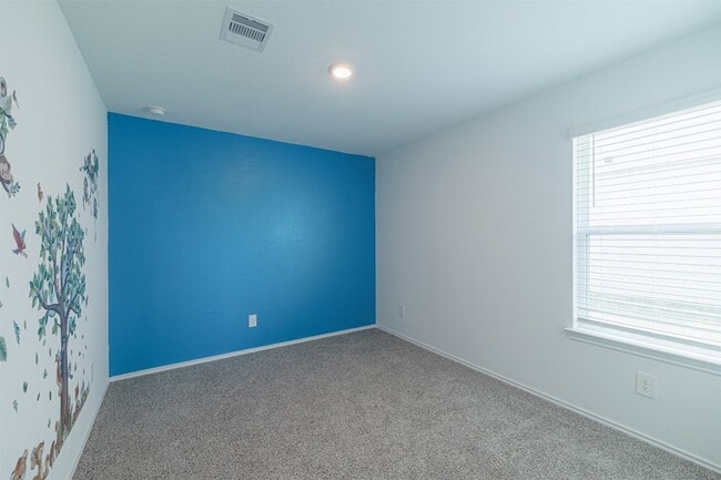 Photo - 2931 Magnolia Blossom Ln