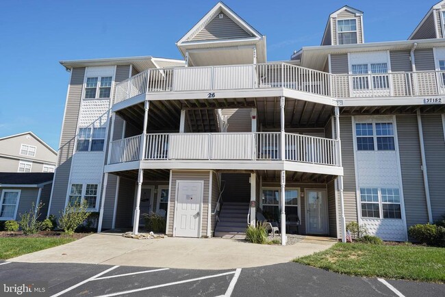 Photo - 37182 Harbor Dr Apartment Unit 26-4