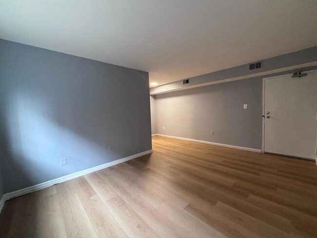 Photo - 1621 1st St NW Unidad 1