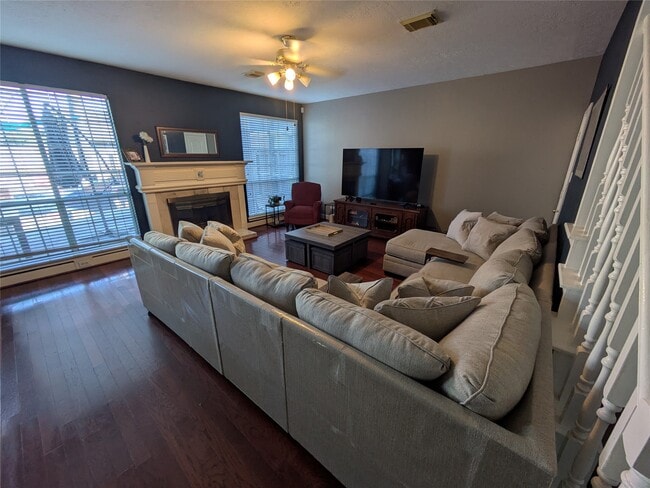 Photo - 9222 Symphonic Ln