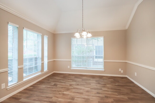 Photo - 1414 Summer Rain Dr