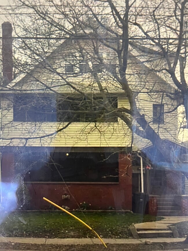 Photo - 791 w exchange st