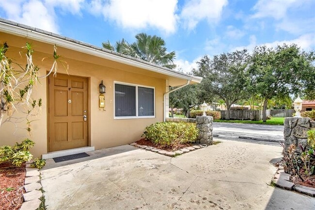 Photo - 4751 NE 21st Terrace Unit 4