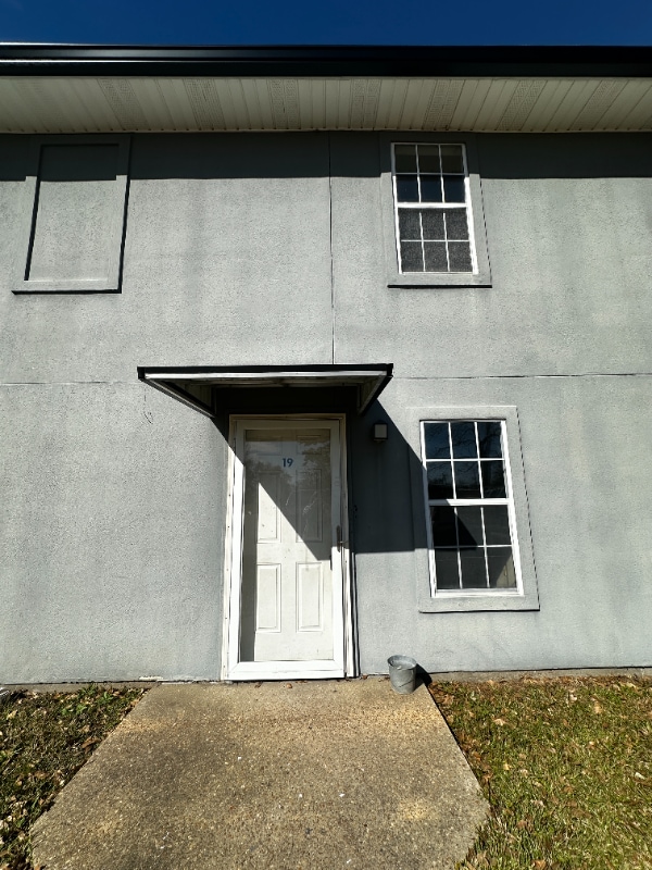 Building Photo - 6970 LA-1