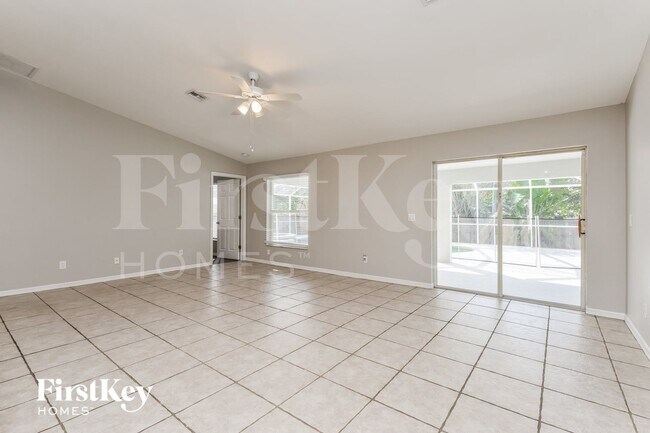 Photo - 120 SE 46th St