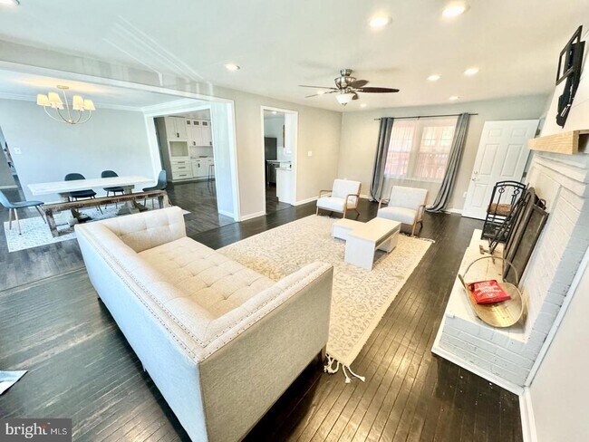 Photo - 11919 Autumnwood Ln