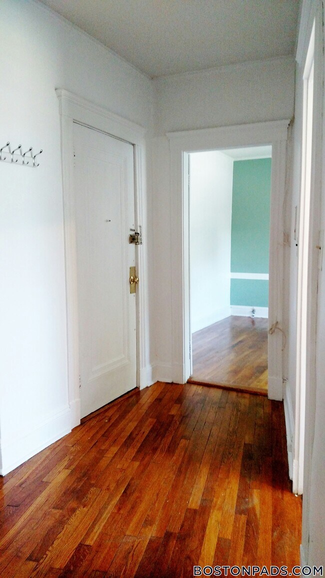 1450 Commonwealth Ave Unit 21