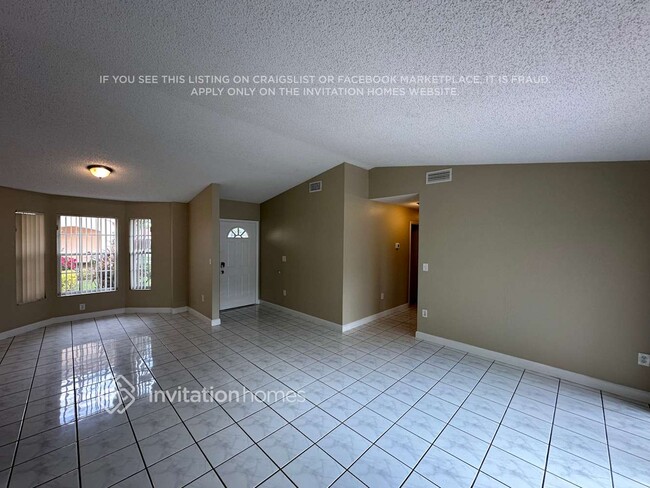 Photo - 10111 NW 57th Terrace