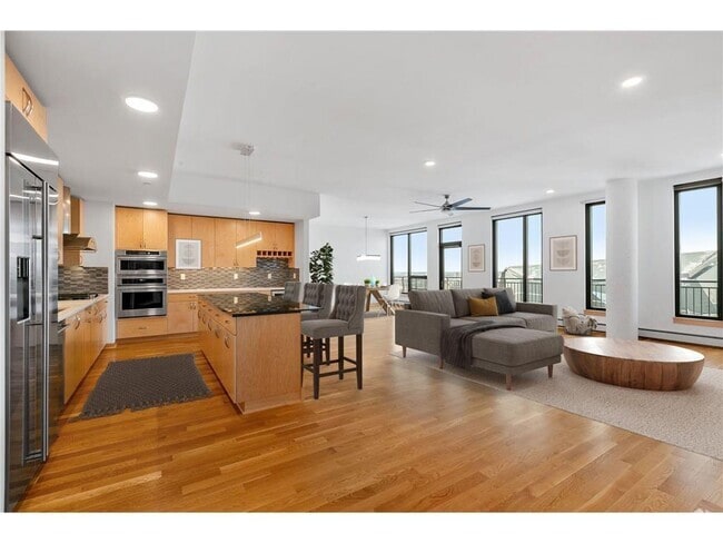 Building Photo - 1240 S 2nd St Unit 1702 Rental
