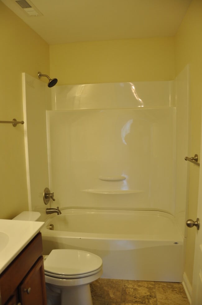 Photo - Now Pre-Leasing for Fall Semester 2026