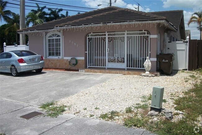 Building Photo - 3597 W 72nd Pl Unit 1 Rental