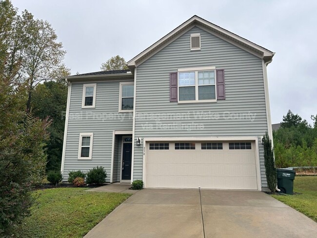 Building Photo - 238 Lynn Dr