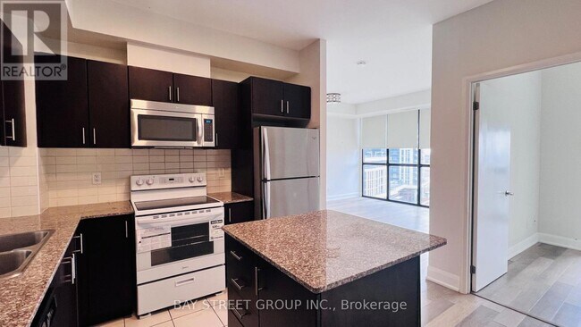 Photo - 2900 Hwy 7 Unit 803