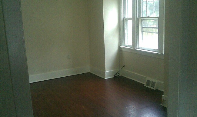 Photo - 415-417-BLD Unit 17