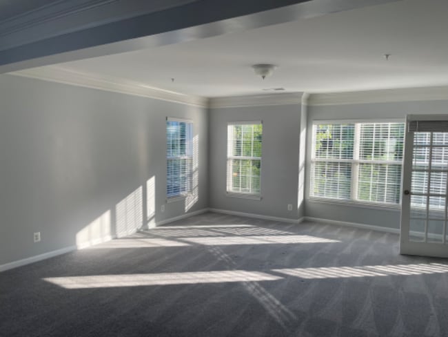 Photo - 15265 Leicestershire St